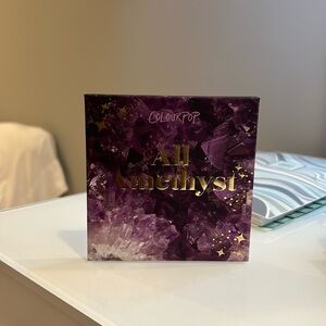 Colourpop, all amethyst makeup palette